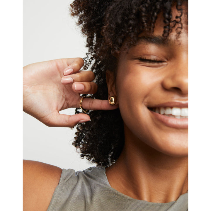 Unode50 18K Gold Plated Bead Shaped Stud Earrings image 3