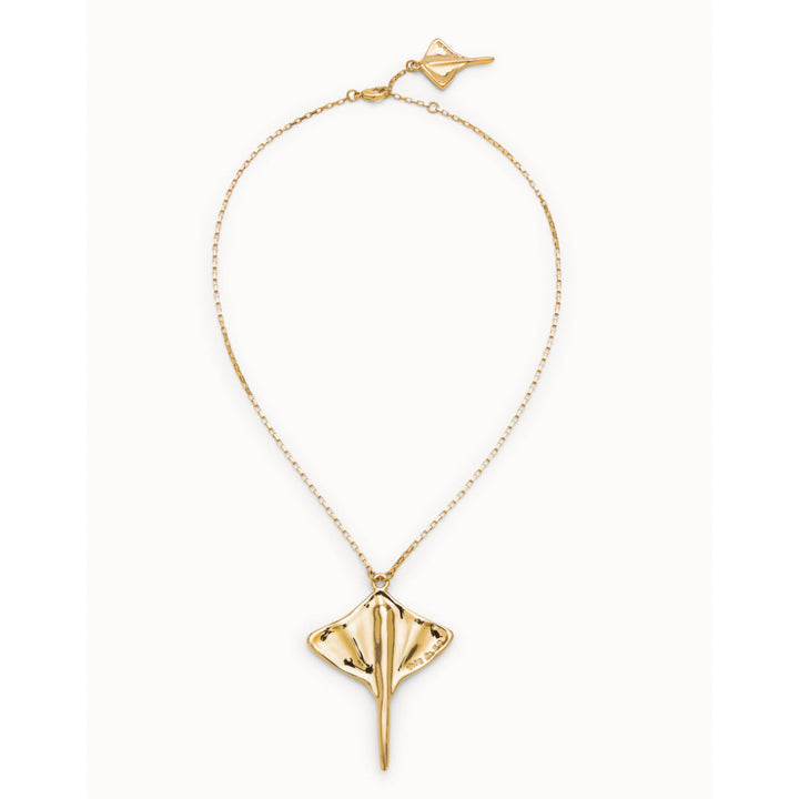 Unode50 18k Gold Plated Manta Ray Short Chain Pendant Necklace image