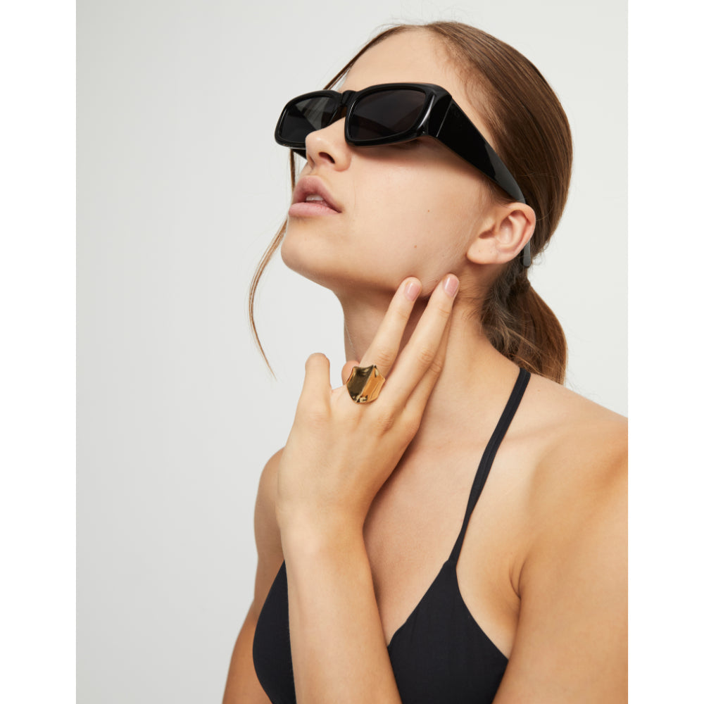 Unode50 18K Gold Plated The Shape of a Manta Ray Ring image 1
