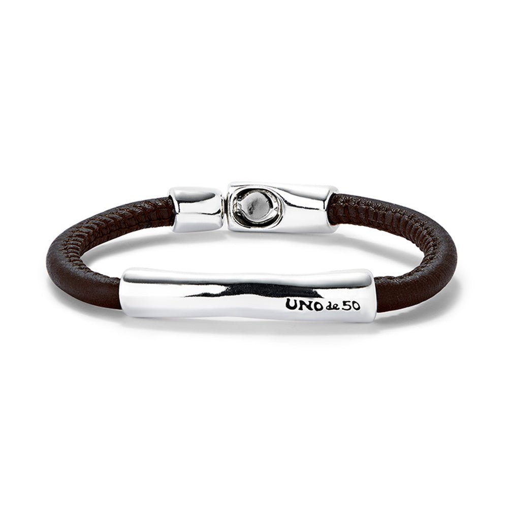 Unode50 Silver Metal Alloy Clasp Leather Bracelet - MococoUNOde50PUL2462MARMTL0MBracelets