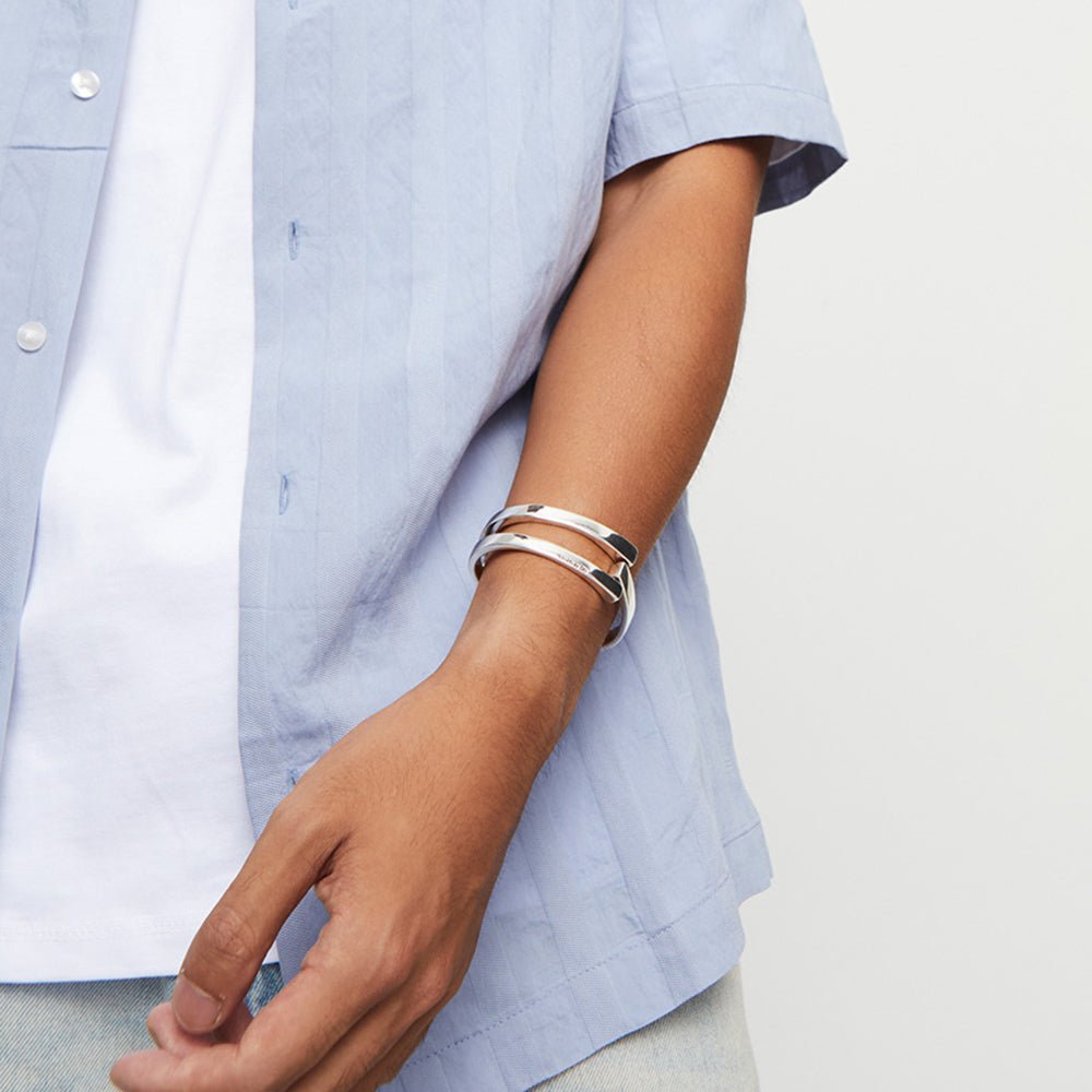 Unode50 Silver Metal Alloy Rigid Bracelet - MococoUNOde50PUL2507MTL0000MBracelets