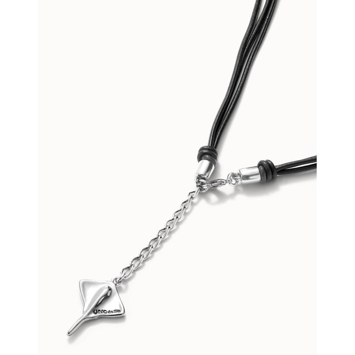 Unode50 Silver Plated Long Leather Pendant with Manta Ray Necklace - MococoUNOde50COL1929-UNecklaces