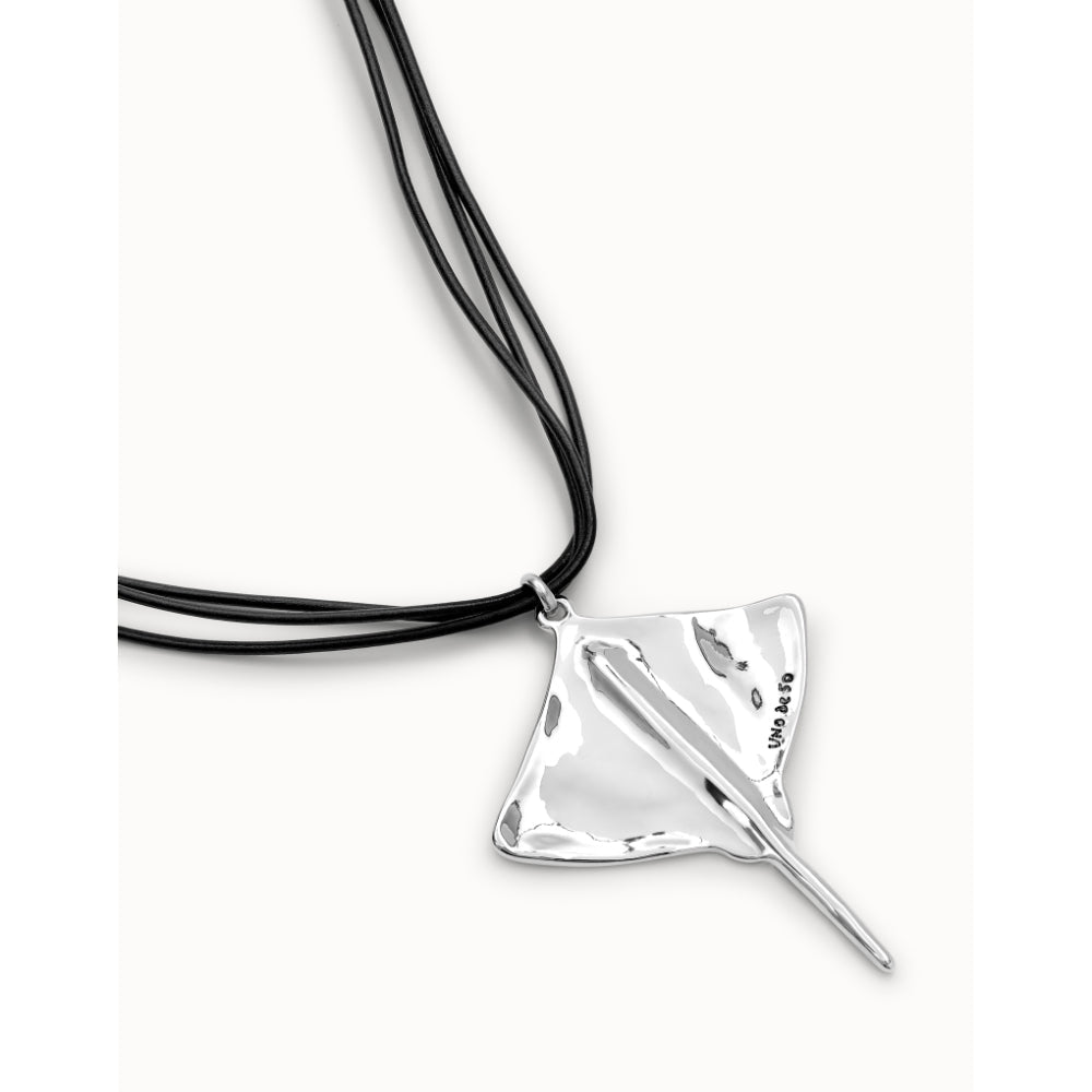 Unode50 Silver Plated Long Leather Pendant with Manta Ray Necklace - MococoUNOde50COL1929-UNecklaces