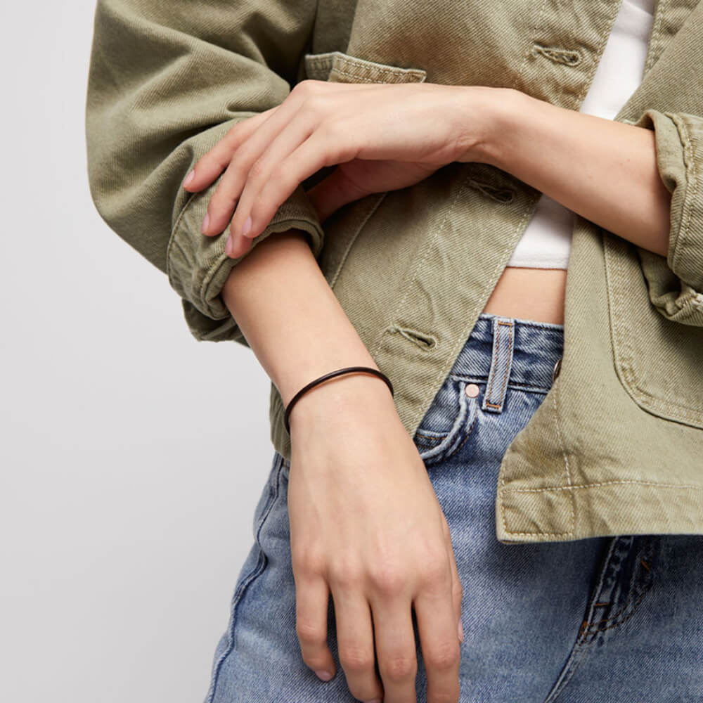 UNOde50 Sterling Silver - Plated Clasp Leather Charm Bracelet - MococoUNOde50PUL2498MTL0000UBracelets
