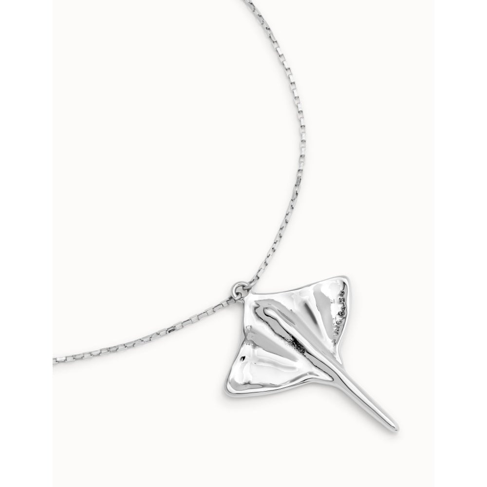 Unode50 Sterling Silver Short Chain Pendant Manta Ray Necklace - MococoUNOde50COL1930-UNecklaces