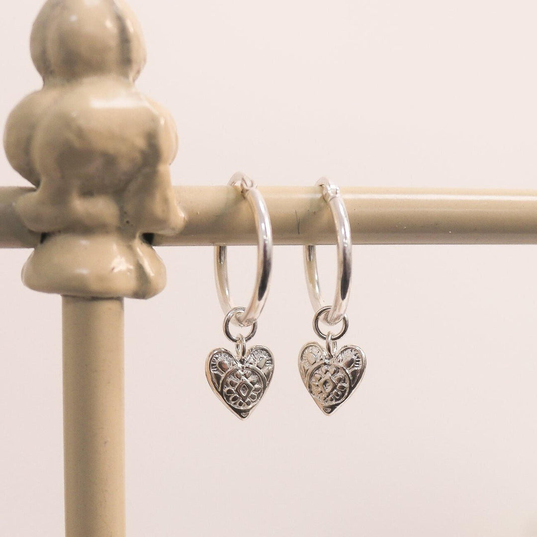 ChloBo Silver Patterned Heart Hoop Earrings - MococoChloBoSEH6910754169352042Earrings