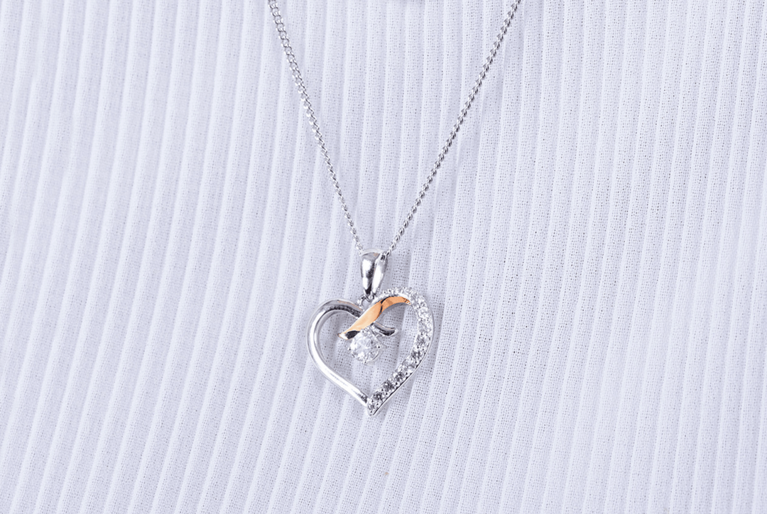 Clogau Kiss Silver Heart Pendant Necklace - MococoClogau3SCGKP5051537301684Necklaces