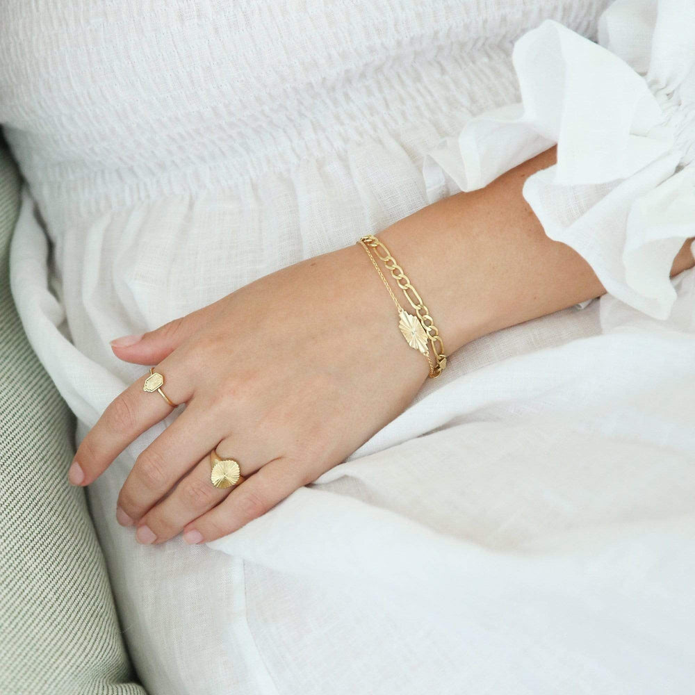 Daisy London 18ct Gold Estee Lalonde Sunburst Signet Ring - MococoDaisy LondonELSR09_GP_S5056104123607Rings