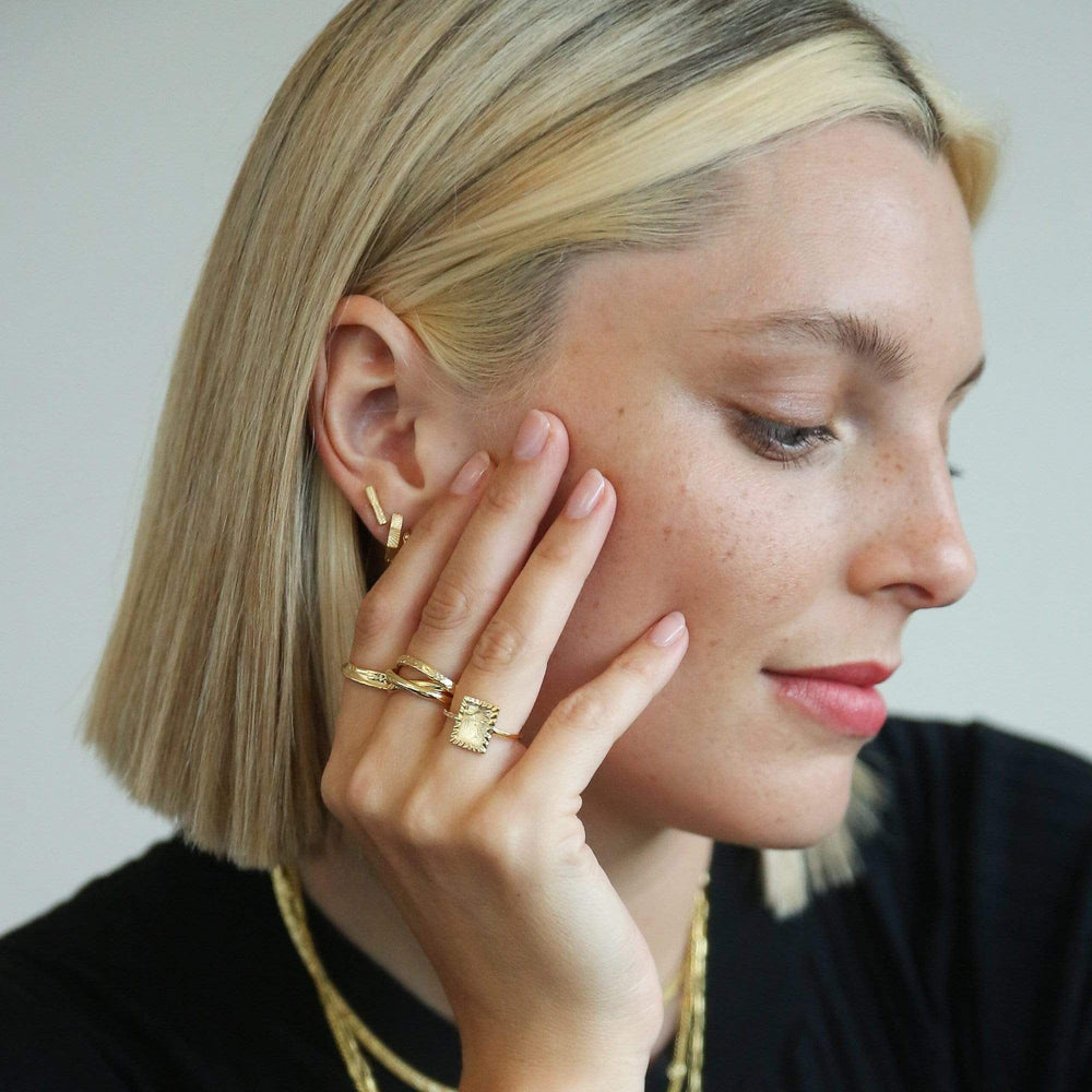 Daisy London 18ct Gold Estee Lalonde Trinity Ring - MococoDaisy London2ELSR11_GP_S5056104123591Rings