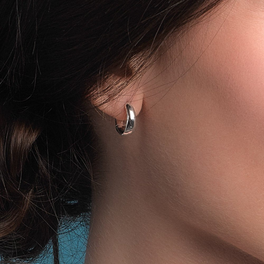 Kit Heath Silver Bevel Cirque Silver Small Hinged Huggie Hoop Earrings - MococoKit Heath6175RP5038159160493Earrings