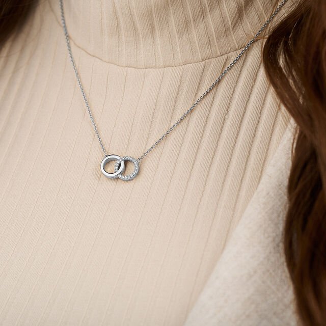 Olivia Burton Silver Classic Interlink Necklace - MococoOlivia BurtonOBJ16ENN587613272462235Necklaces
